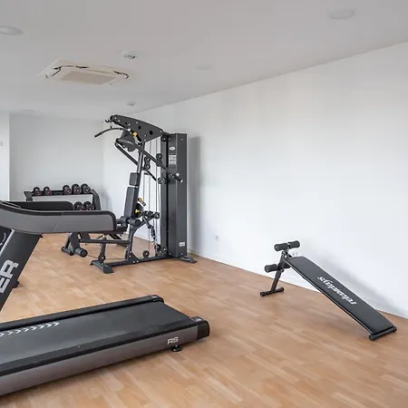 Luxurious With Pool And Gym El Higueron By Costarentals - Ref 149