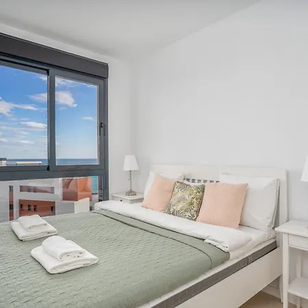 Luxurious With Pool And Gym El Higueron By Costarentals - Ref 149 Apartment Fuengirola
